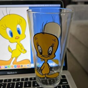 Tweety Character Glass Tumbler - Bright Yellow